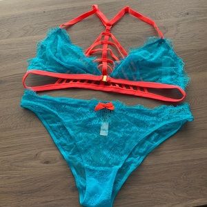 Victoria’s Secret blue/orange bra and undie set